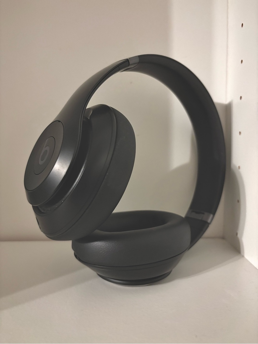 Beats Studio Pro Wireless Headphones โข Matte Black โข NWOT